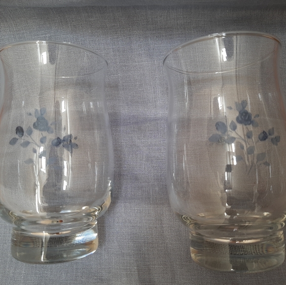 Pfaltzgraff Poetry Blue Rose Pattern drinking glasses set of 2 TUMBLERS - Picture 4 of 15